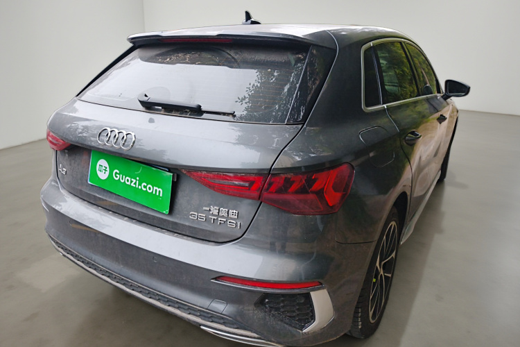 奥迪A3 2022款 Sportback 35 TFSI 进取运动型车身外观7