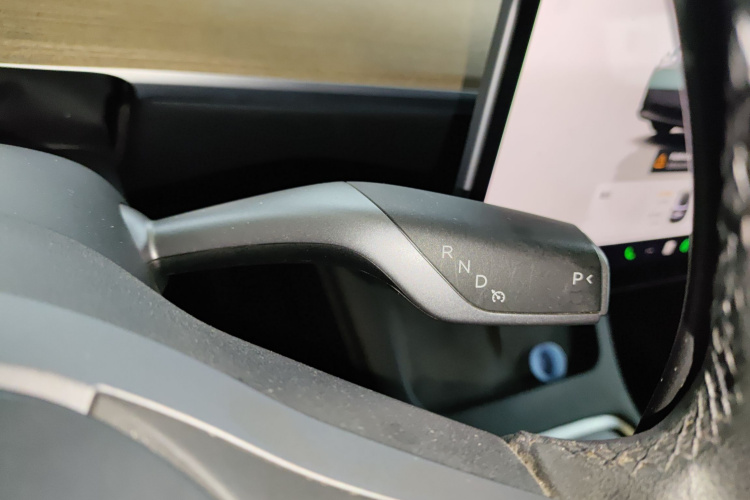 特斯拉 Model Y 2022款 后轮驱动版局部细节18