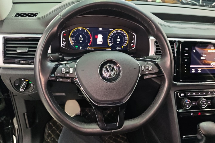 大众 途昂 2020款 改款 330TSI 两驱豪华版局部细节13