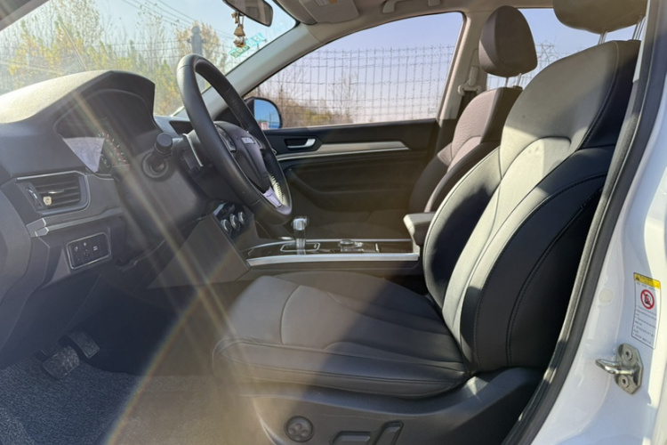 哈弗H6 2018款 红标 运动版 1.5T 自动两驱精英型局部细节19