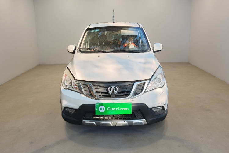 北汽威旺M20 2017款 1.5L M20S 基本型DAM15DL车身外观2