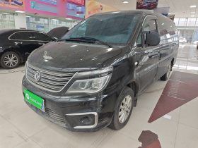 东风风行 菱智 2019款 M5L 1.6L 7座豪华型 国VI