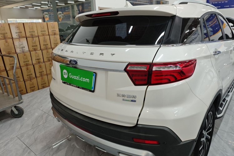 福特 领界 2019款 EcoBoost 145 CVT尊领型PLUS 国V车身外观6