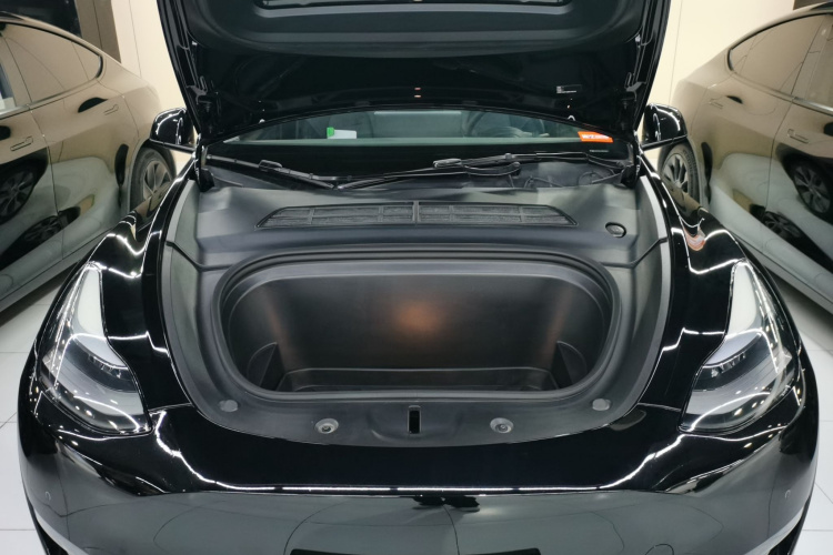 特斯拉 Model Y 2021款 标准续航后驱版机舱底盘24