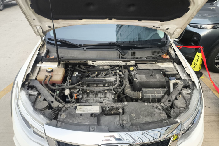 观致3 2016款 都市SUV 1.6T 自动致悦型机舱底盘24