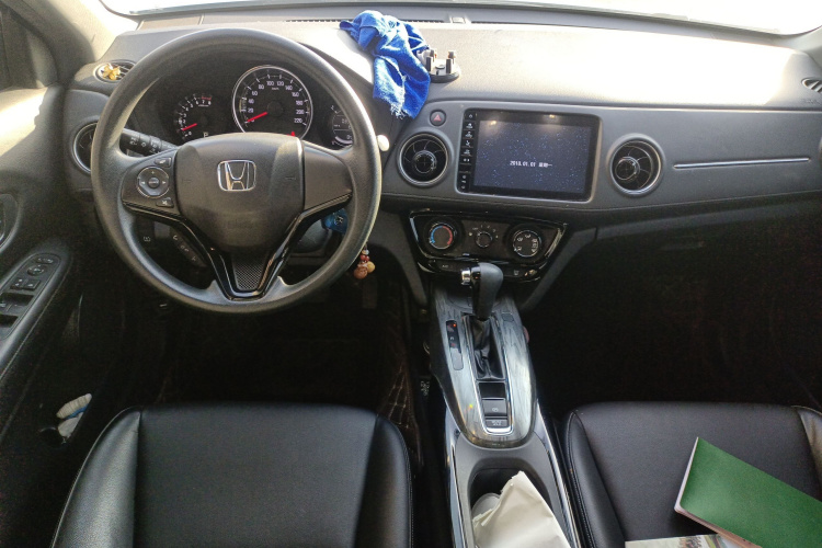 本田XR-V 2020款 1.5L CVT舒适版中控内饰12