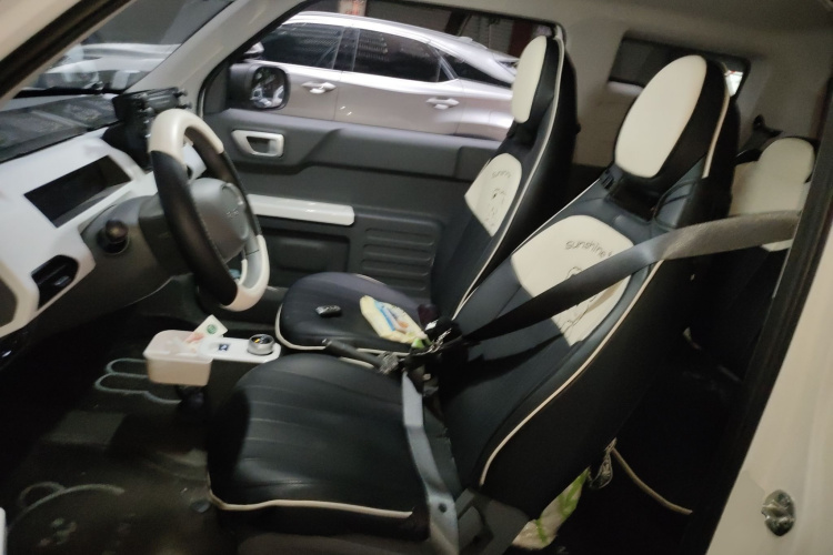 吉利银河 2024款 熊猫mini 200km 耐力熊局部细节19