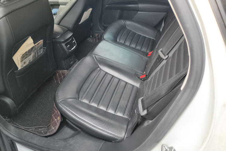 福特 蒙迪欧 2013款 2.0L GTDi200豪华型中控内饰21