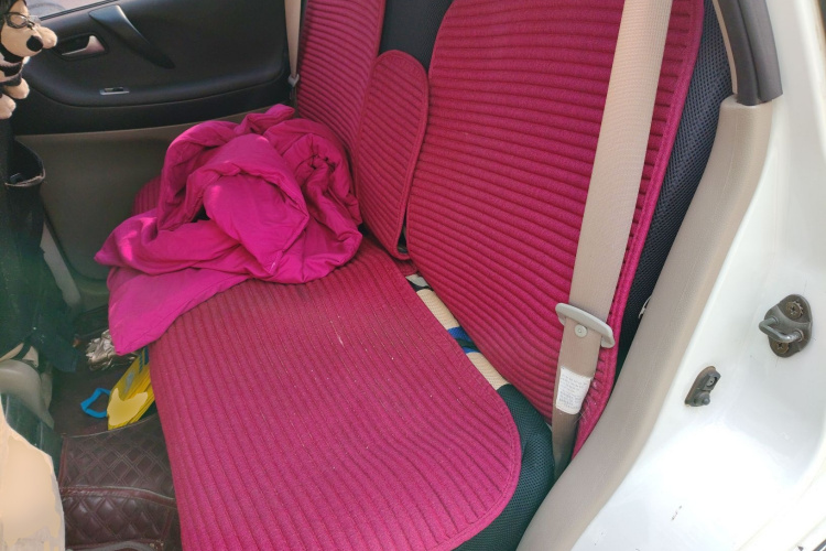 铃木 利亚纳 2013款 两厢 1.4L 手动标准型2中控内饰21