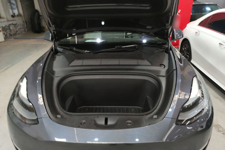 特斯拉 Model Y 2021款 长续航全轮驱动版 3D7机舱底盘24
