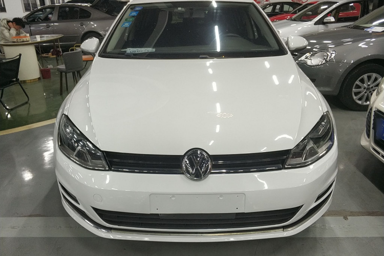 大众 高尔夫 2015款 1.6L 自动时尚型车身外观2