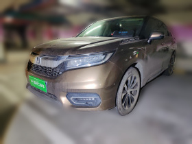 本田 冠道 2017款 240TURBO 两驱尊享版