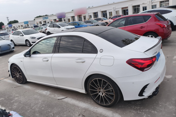 奔驰A级AMG 2022款 AMG A 35 L 4MATIC车身外观4