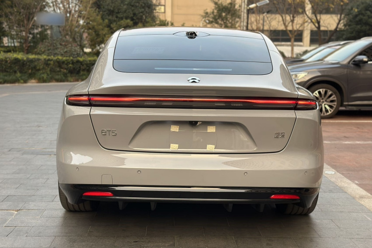 蔚来ET5 2025款 75kWh车身外观6005