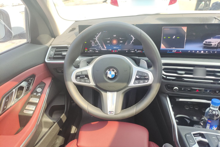 宝马3系 2023款 325i M运动套装局部细节13