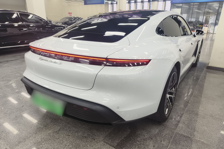保时捷 2020款 Taycan车身外观6005