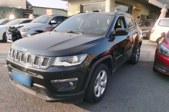 Jeep 指南者 2017款 200T 自动家享版