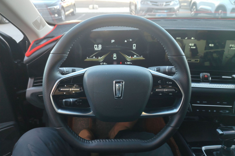 奔腾B70 2022款 第三代 1.5T 自动乐享型局部细节13