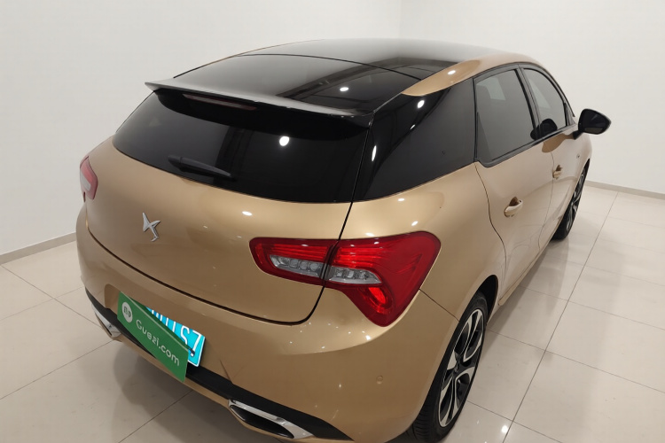 DS 5 2015款 1.8T 60周年限量版THP200车身外观7