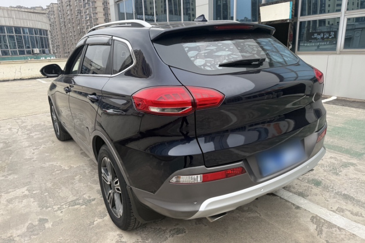 猎豹汽车 猎豹CS10 2017款 2.0T 手动卓越型车身外观6002