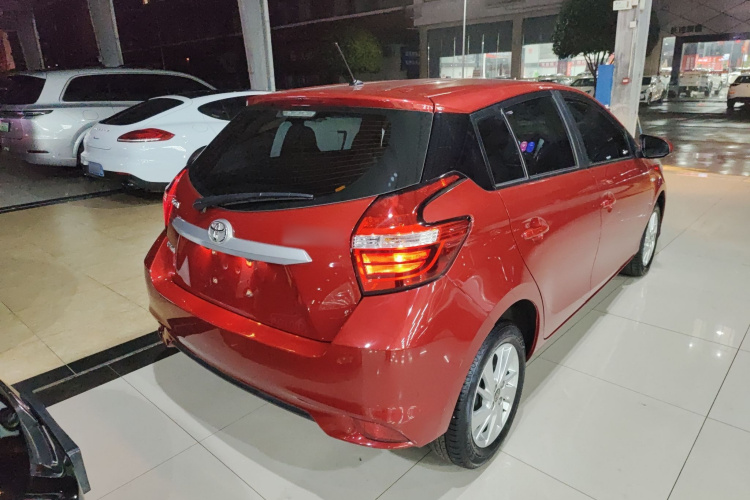 丰田 YARiS L 致炫 2016款 改款 1.5G CVT炫动版车身外观6005