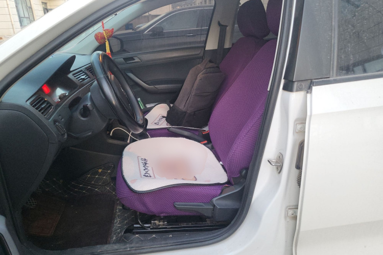 大众 桑塔纳 2021款 1.5L 手动风尚版中控内饰19