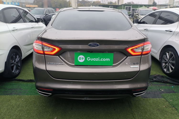 福特 蒙迪欧 2013款 2.0L GTDi200豪华型车身外观6