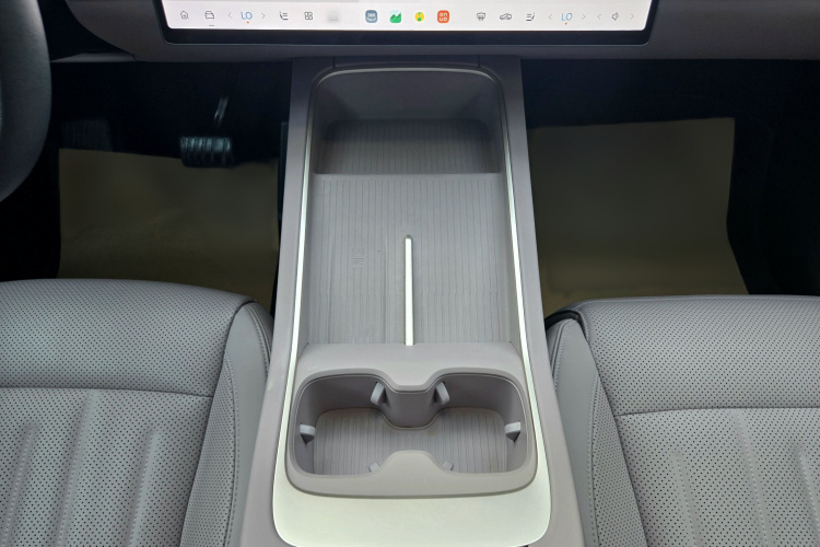 乐道L60 2024款 60kWh 后驱版局部细节9001