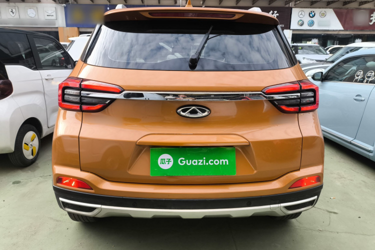 奇瑞 瑞虎5x 2019款 1.5L CVT智耀版车身外观6