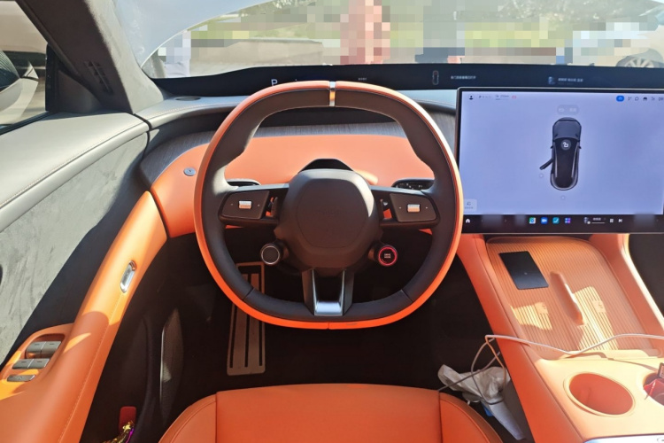 小米汽车 小米YU7 2025款 超长续航高性能四驱Max版中控内饰13