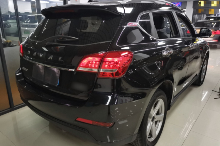 哈弗H2 2018款 创享版 红标 1.5T 双离合两驱智尚型车身外观7