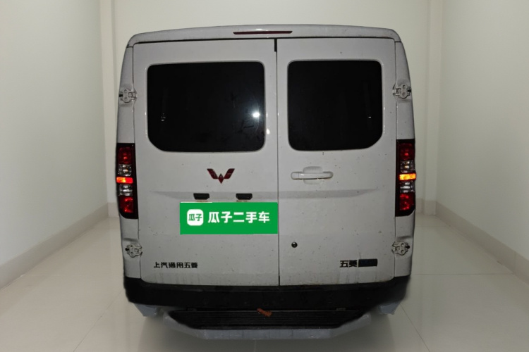 五菱汽车 五菱扬光 2024款 300KM 舒适型客车版 75kW车身外观6
