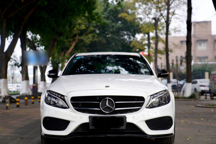 奔驰C级 2017款 改款 C 200 运动版车身外观6002