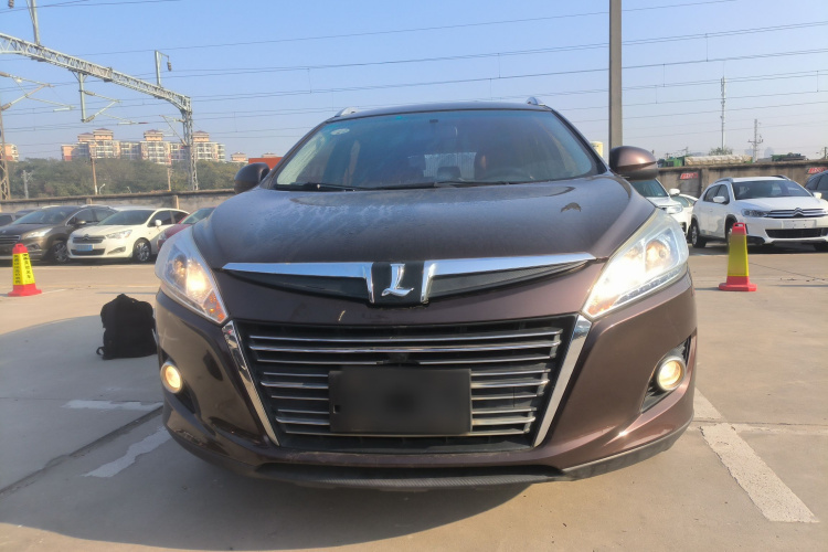 纳智捷 优6 SUV 2016款 1.8T 风尚超值型车身外观2