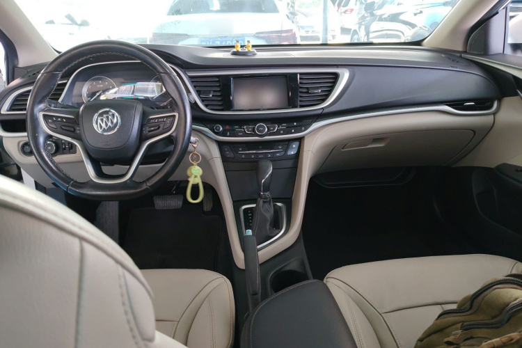 别克 英朗 2019款 15T 双离合互联精英型 国VI中控内饰7002