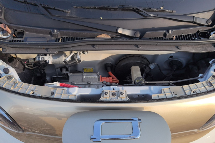 奔腾小马 2025款 222km 灵动马局部细节24