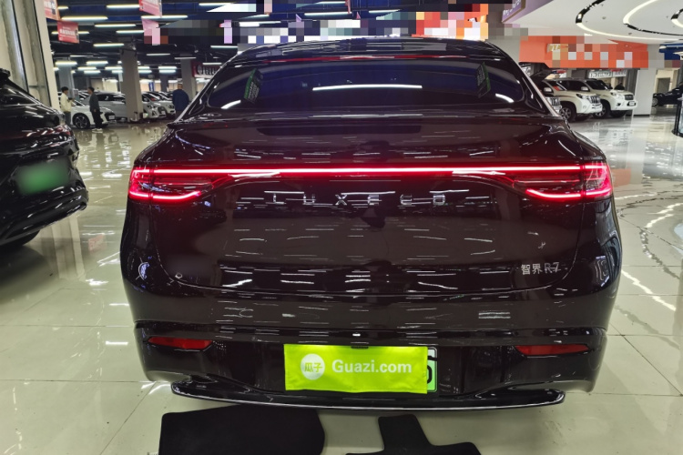 鸿蒙智行 智界R7 2025款 增程 251km Max车身外观6004