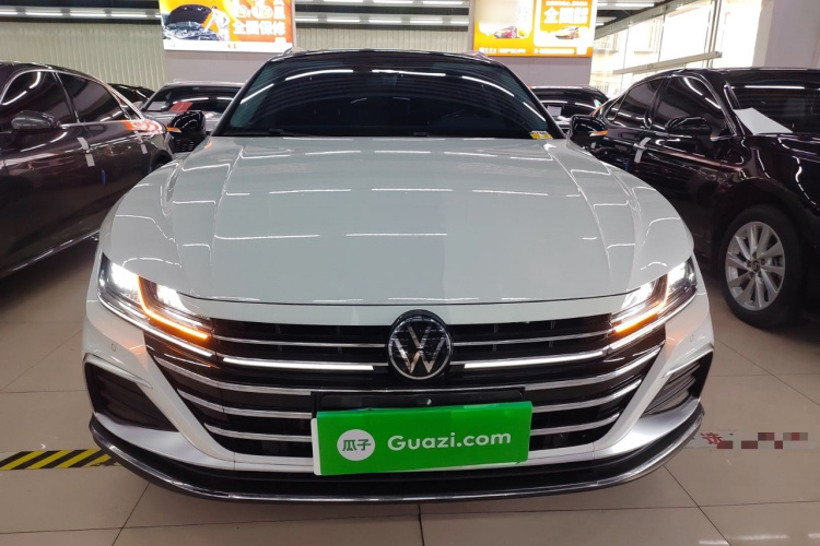 一汽-大众CC 2024款 猎装车 380TSI 猎心版车身外观2