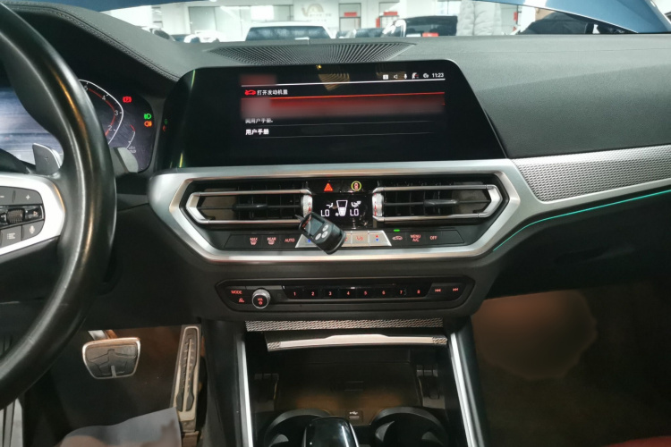 宝马4系 2021款 改款 425i M运动曜夜版局部细节16