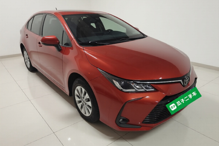 丰田 卡罗拉 2019款 1.2T S-CVT GL-i精英版车身外观3