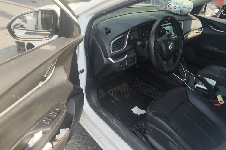 别克 英朗 2021款 1.3T 自动轻混动精英型中控内饰20