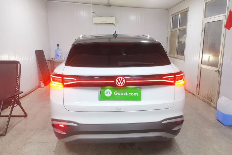 大众 ID.4 X 2025款 聪明款 纯净智享版车身外观6