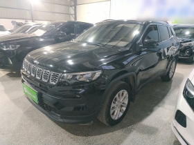 Jeep 指南者 2021款 220T 自动领先版