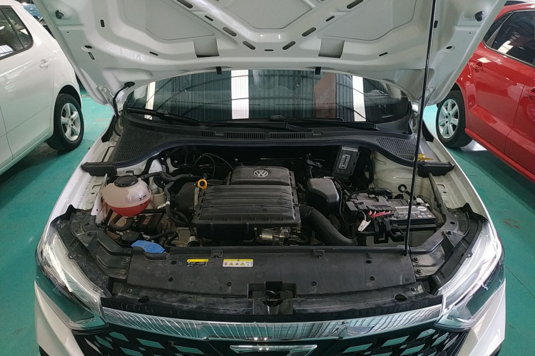 捷达VA3 2021款 1.5L 自动向上人生版机舱底盘24