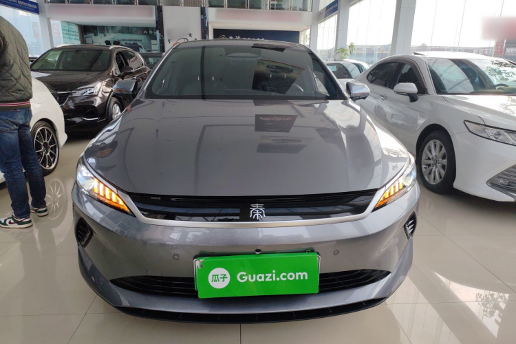 比亚迪 秦PLUS 2025款 EV 智驾版 510KM领先型车身外观2