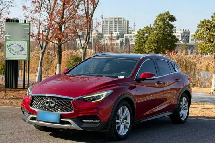 英菲尼迪QX30 2017款 1.6T 两驱运动版车身外观6002