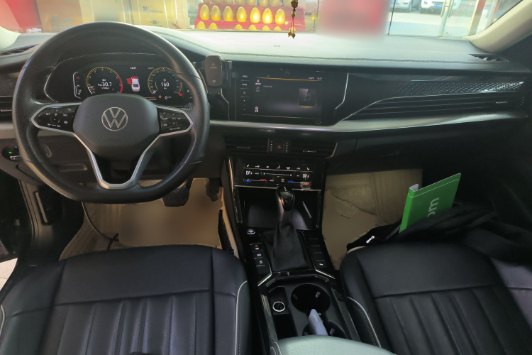 大众 帕萨特 2023款 330TSI 精英版中控内饰7002