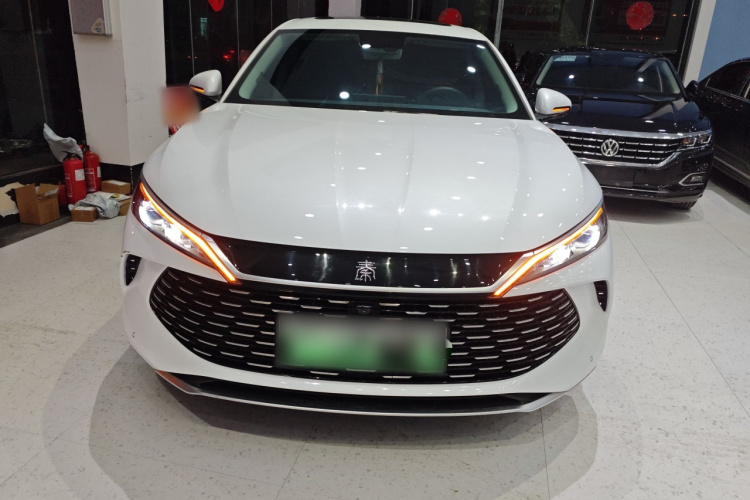 比亚迪 秦L 2024款 DM-i 120KM领先型车身外观6001