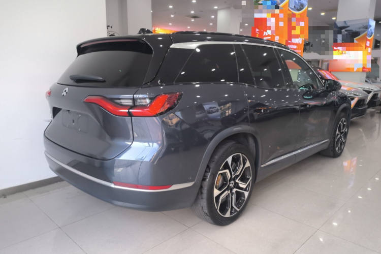 蔚来ES8 2020款 580KM 签名版 六座版车身外观7