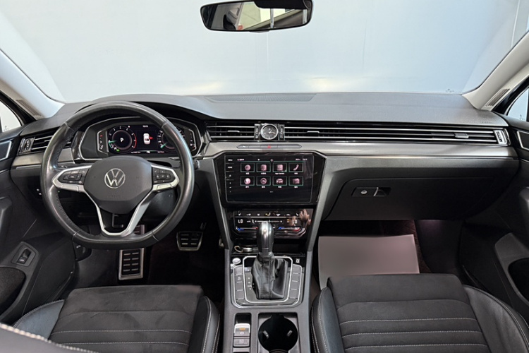 大众 迈腾 2020款 330TSI DSG 豪华型中控内饰7002